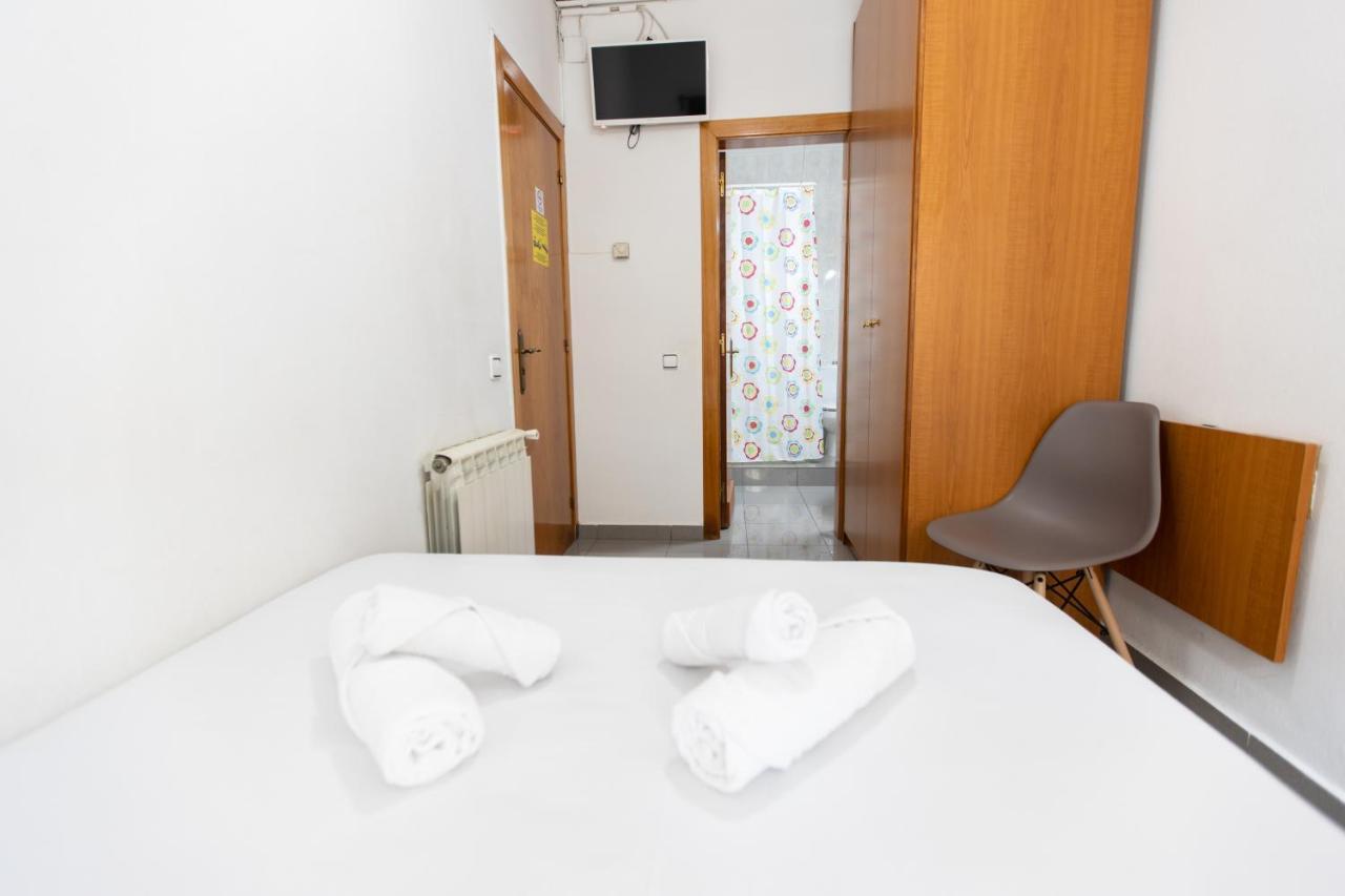 Pension Galicia Canovellas Экстерьер фото